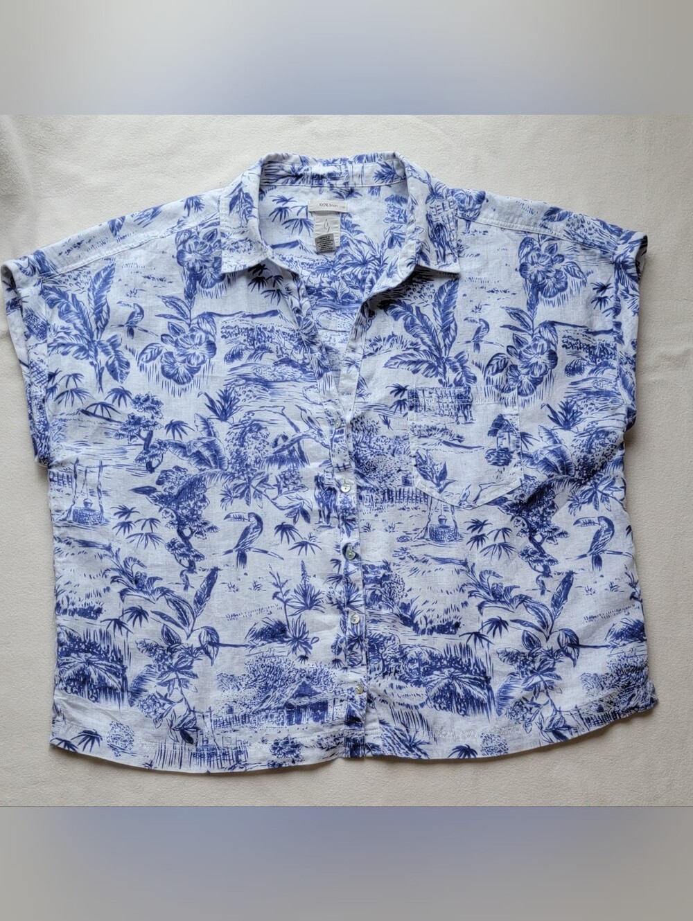 Joie White & Blue Tropical Print Short-Sleeve Button-Up Shirt